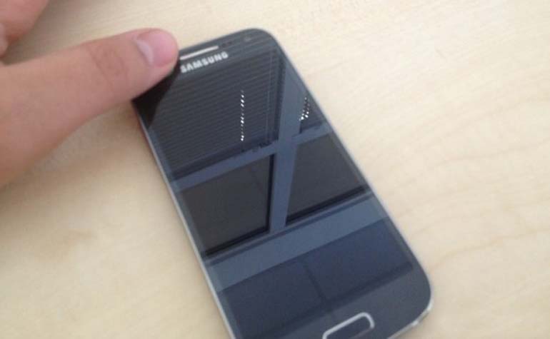Samsung_Galaxy_S4_Mini_00