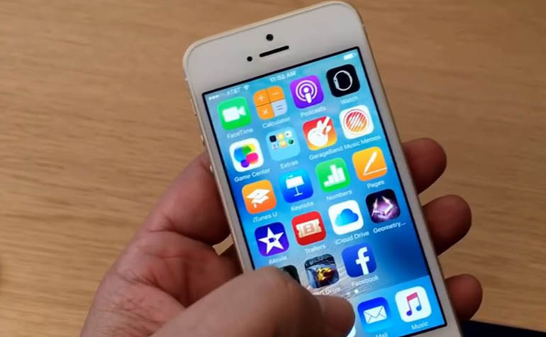 Apple анонсировала новый iPhone SE