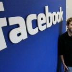 Facebook переманивает специалистов из других компаний