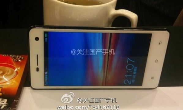 Супертонкий китайский смартфон Oppo Find 2