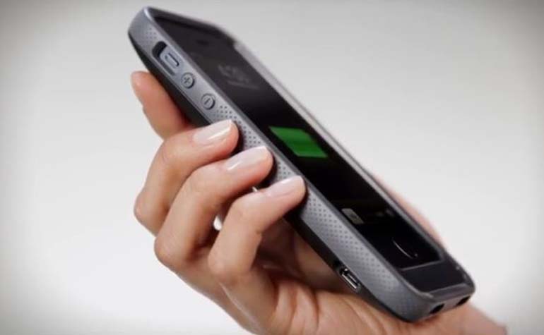Belkin Grip Power Battery Case - дополнительное питание для iPhone