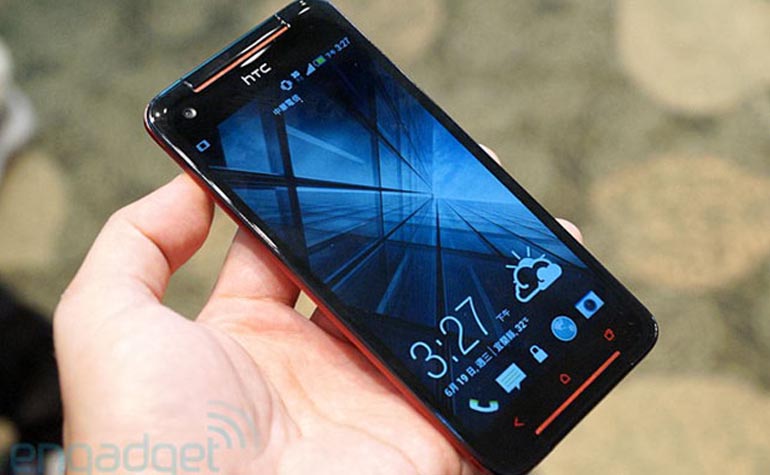 Компания HTC анонсировала новый смартфон Butterfly S
