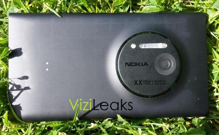 Nokia EOS на "живых" фотографиях