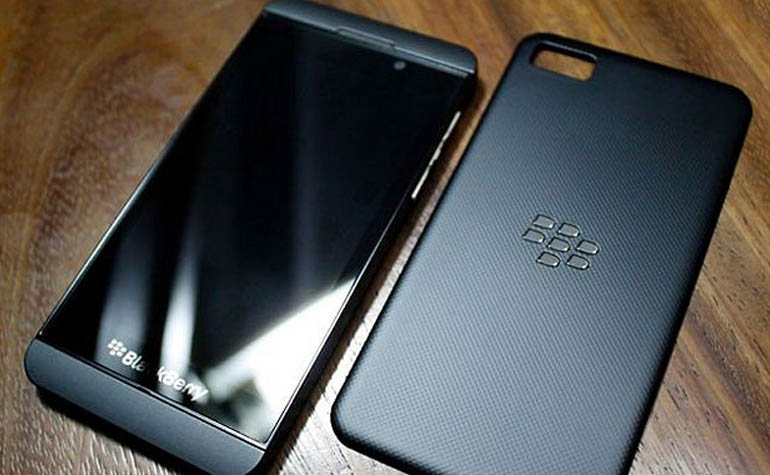 Новый смартфон BB10 от BlackBerry и Foxconn покажут на MWC 2014